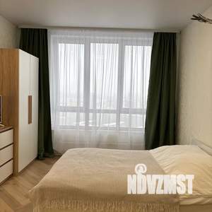 Студия квартира, посуточно, 30м2, 25/25 этаж