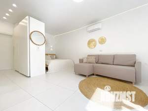 Студия квартира, посуточно, 32м2, 2/7 этаж