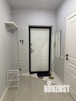 Студия квартира, на длительный срок, 29м2, 17/18 этаж