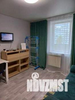 Студия квартира, посуточно, 28м2, 3/18 этаж