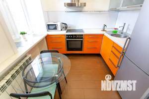 2-к квартира, посуточно, 45м2, 3/4 этаж