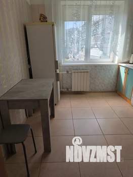 1-к квартира, посуточно, 38м2, 6/9 этаж