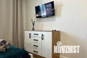 Студия квартира, посуточно, 21м2, 1/6 этаж