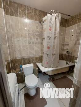 1-к квартира, посуточно, 38м2, 4/25 этаж