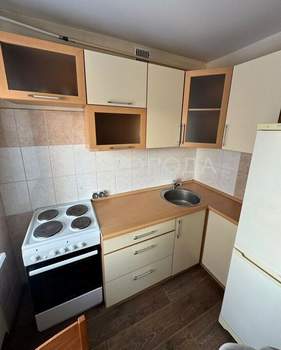 1-к квартира, на длительный срок, 46м2, 4/4 этаж