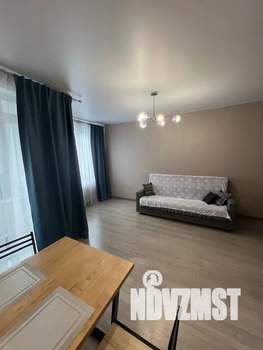 Студия квартира, посуточно, 35м2, 2/26 этаж