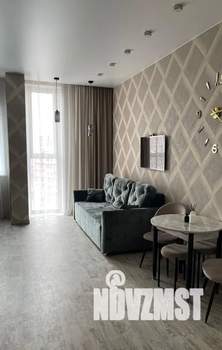 Студия квартира, посуточно, 35м2, 25/25 этаж