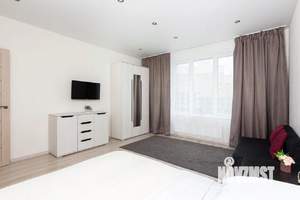 1-к квартира, посуточно, 50м2, 1/1 этаж