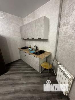 Студия квартира, посуточно, 40м2, 9/24 этаж