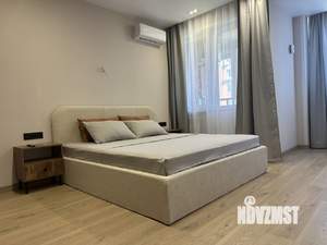 Студия квартира, посуточно, 40м2, 14/25 этаж
