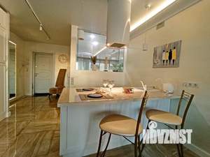 Студия квартира, посуточно, 44м2, 16/25 этаж