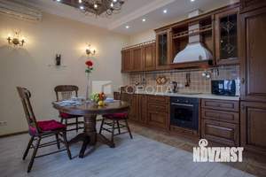 4-к квартира, на длительный срок, 170м2, 3/15 этаж