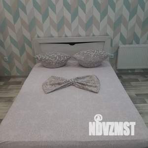 Студия квартира, посуточно, 36м2, 11/13 этаж