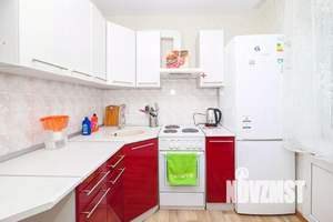 1-к квартира, посуточно, 49м2, 1/1 этаж