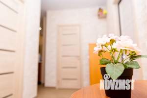 2-к квартира, посуточно, 38м2, 1/16 этаж