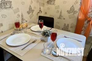 2-к квартира, посуточно, 46м2, 2/5 этаж