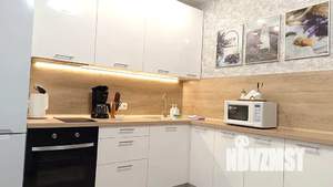 1-к квартира, посуточно, 35м2, 2/25 этаж