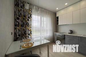 1-к квартира, посуточно, 40м2, 3/17 этаж