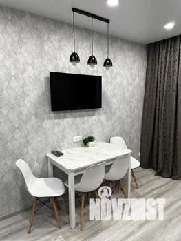 1-к квартира, посуточно, 38м2, 2/17 этаж