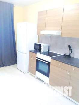 1-к квартира, посуточно, 32м2, 2/18 этаж