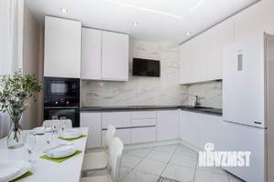 2-к квартира, посуточно, 63м2, 1/1 этаж