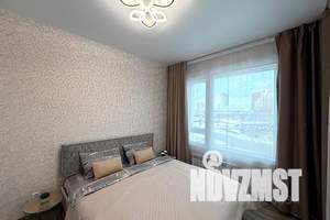 1-к квартира, посуточно, 40м2, 5/30 этаж
