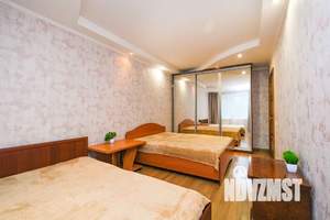 2-к квартира, посуточно, 65м2, 3/11 этаж