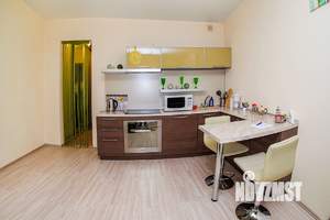 Студия квартира, посуточно, 30м2, 10/17 этаж