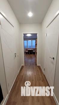 Студия квартира, посуточно, 35м2, 19/25 этаж