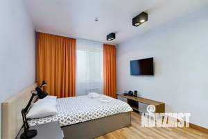 2-к квартира, посуточно, 38м2, -1/8 этаж