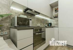 1-к квартира, посуточно, 40м2, 12/23 этаж