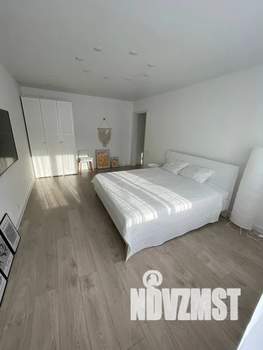 1-к квартира, посуточно, 39м2, 16/18 этаж