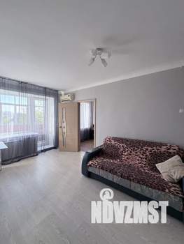 2-к квартира, посуточно, 47м2, 5/5 этаж