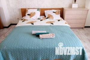 2-к квартира, посуточно, 65м2, 19/21 этаж
