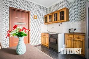 1-к квартира, посуточно, 38м2, 1/1 этаж