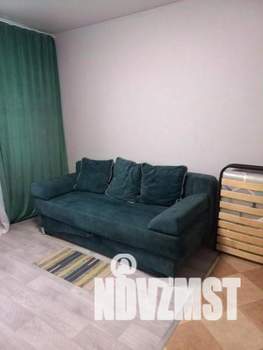 Студия квартира, посуточно, 28м2, 3/18 этаж