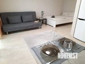 Студия квартира, посуточно, 30м2, 3/17 этаж