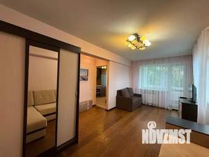 1-к квартира, посуточно, 35м2, 5/5 этаж