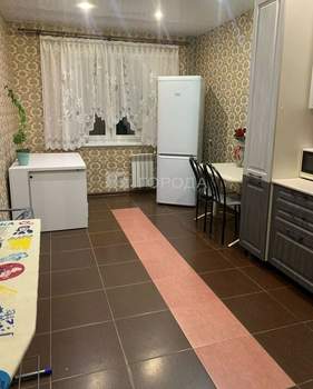 1-к квартира, на длительный срок, 50м2, 6/10 этаж