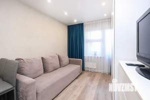 Студия квартира, посуточно, 27м2, 6/9 этаж