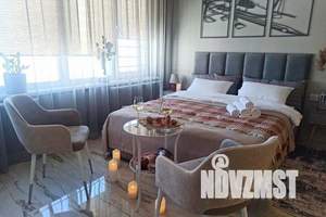 1-к квартира, посуточно, 40м2, 21/25 этаж