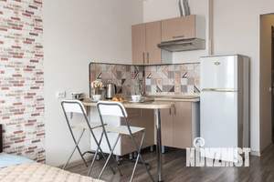 Студия квартира, посуточно, 28м2, 10/25 этаж