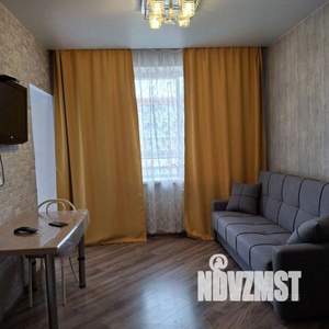 2-к квартира, посуточно, 37м2, 1/1 этаж