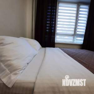 Студия квартира, посуточно, 20м2, 2/23 этаж