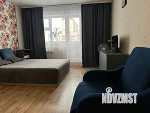 Студия квартира, посуточно, 32м2, 5/17 этаж