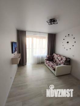 2-к квартира, посуточно, 42м2, 20/27 этаж