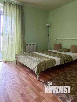 Студия квартира, посуточно, 30м2, 11/18 этаж
