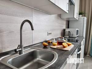1-к квартира, посуточно, 53м2, 1/1 этаж