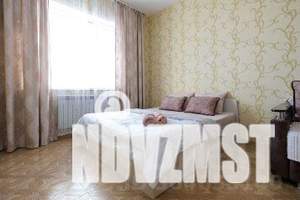 1-к квартира, посуточно, 44м2, 23/27 этаж