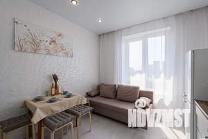 1-к квартира, посуточно, 35м2, 7/25 этаж